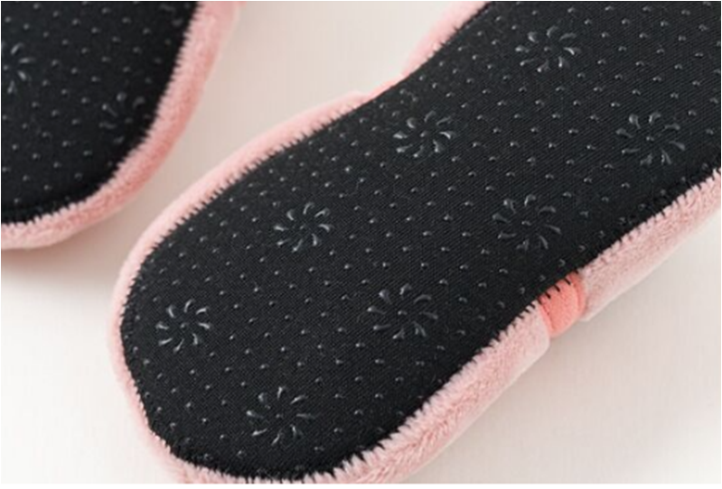 Sametové bačkůrky - MICKEY MOUSE (18-24 m)