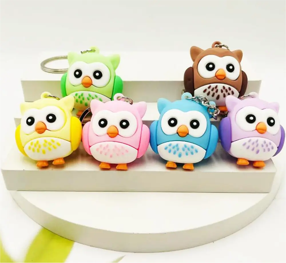 Přívěsek na klíče - SOVIČKA - ŽLUTÁ