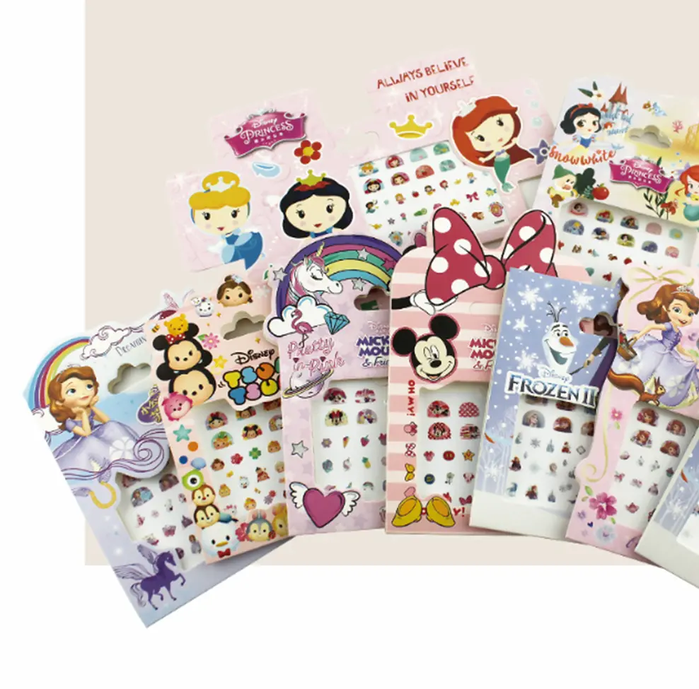 Nálepky na nehty - TSUM TSUM