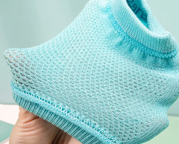 Nákoleníky - KRAVIČKA - Zelené