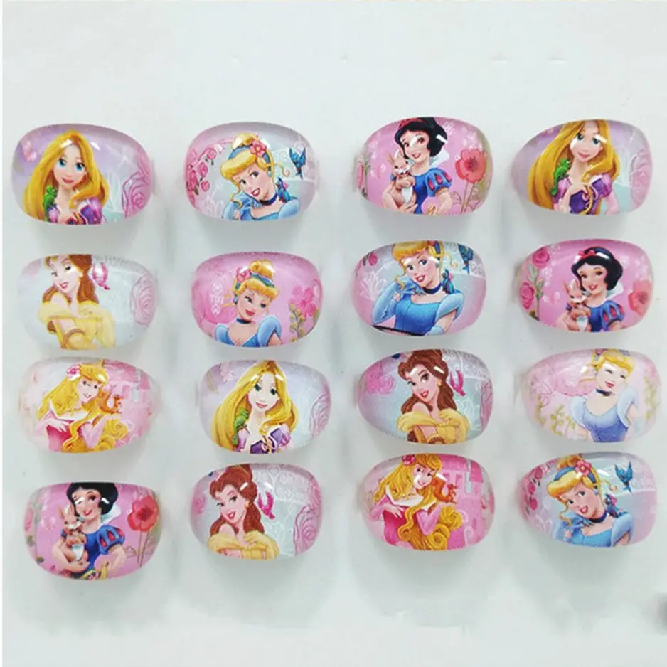 Prstýnek - DISNEY PRINCEZNY OVÁL - Locika
