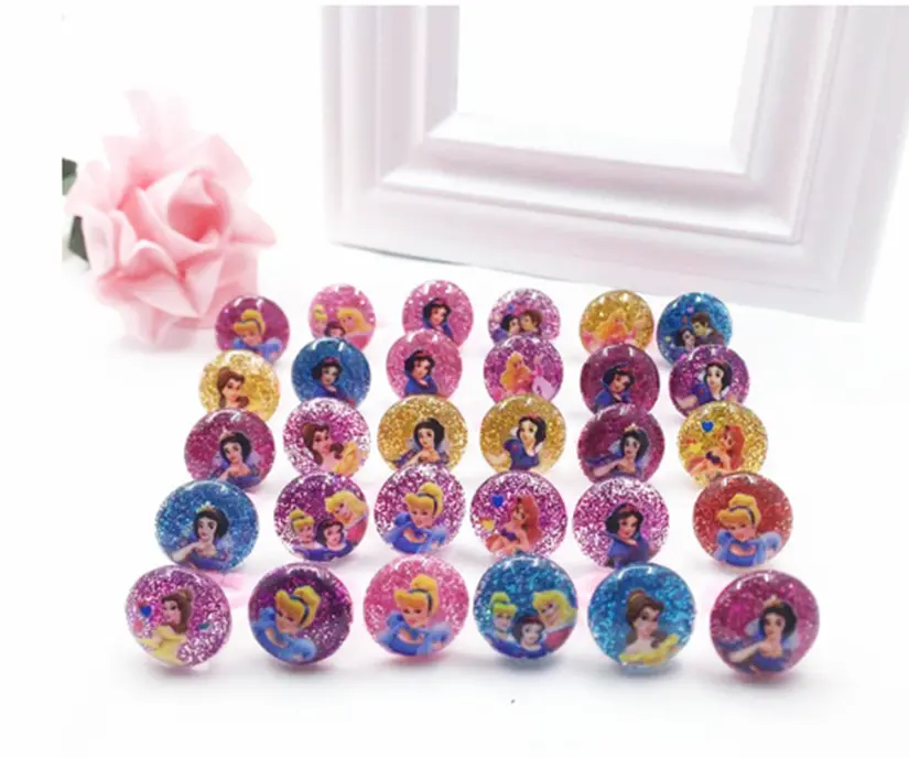 Prstýnek - DISNEY PRINCEZNY - ŠÍPKOVÁ RŮŽENKA - zlatý