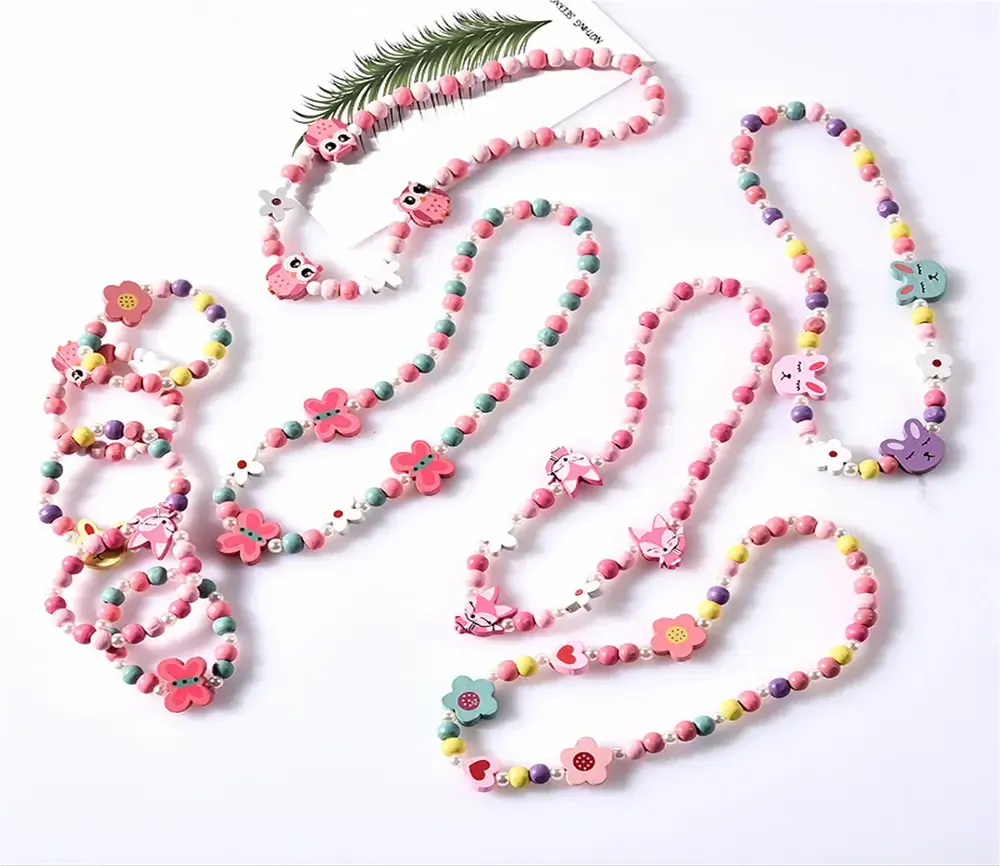 Dřevěný set (náramek + náhrdelník) - MOTÝLEK 1