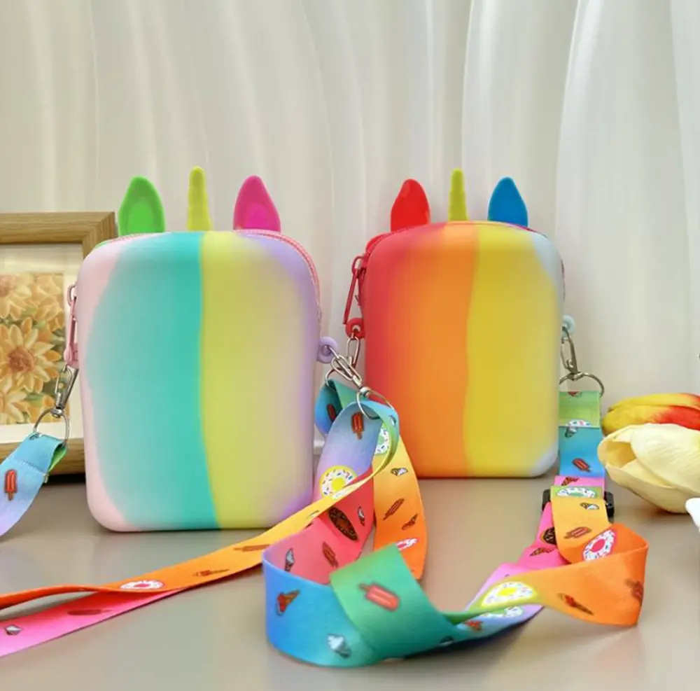 Mini silikonová kabelka - POP IT - Jednorožec 6