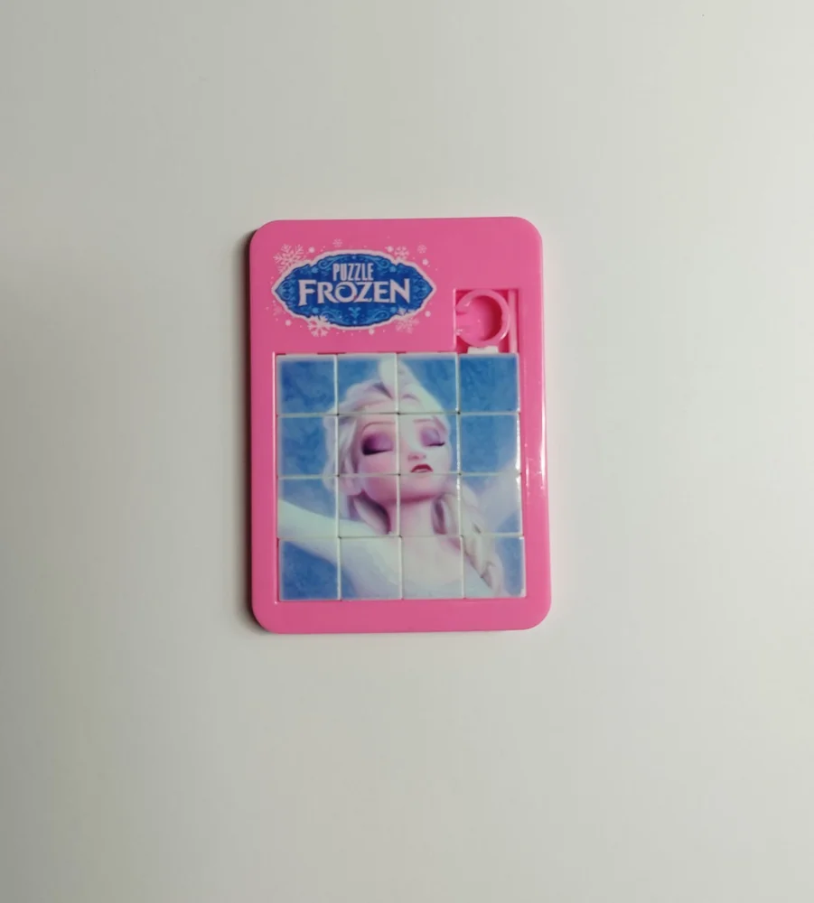 Kapesní posuvné puzzle 4 x 4 - LEDOVÉ KRÁLOVSTVÍ - Elsa - růžové
