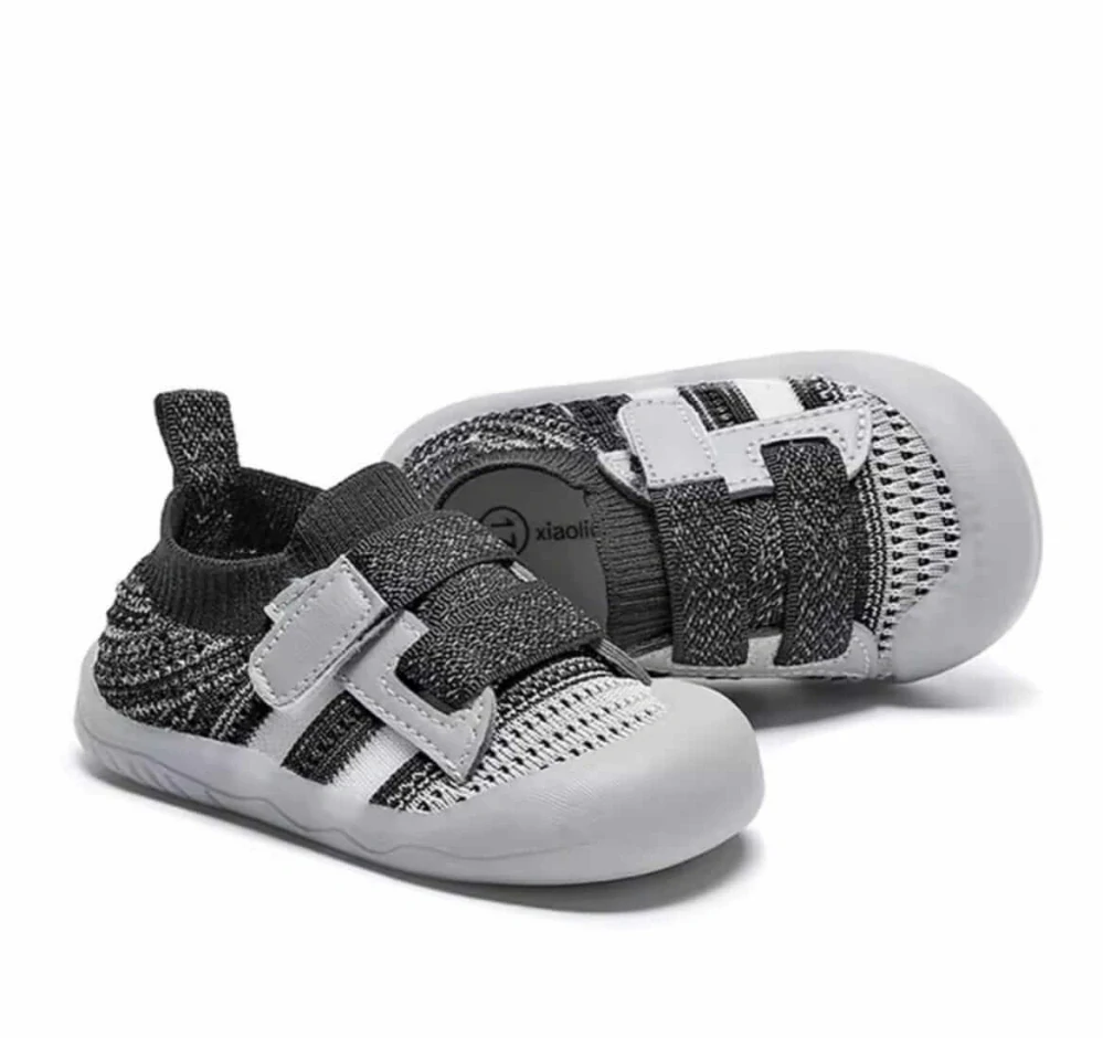 Dětské první botičky "First Steps" s reflexními prvky a anatomickou vložkou - ŠEDOČERNÉ - (18-24m)