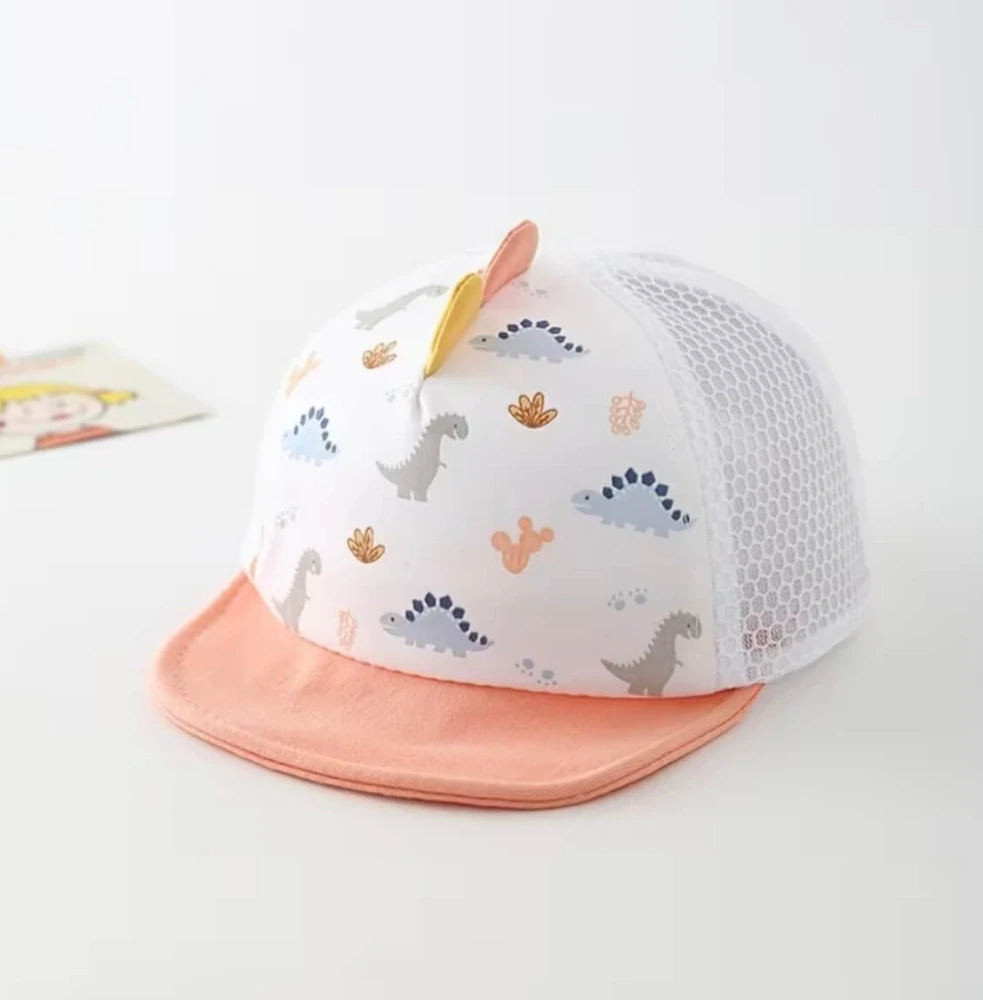 Dětská kšiltovka s dinosaury a hřebínkem - DINO - LOSOSOVÁ (3-12 m)