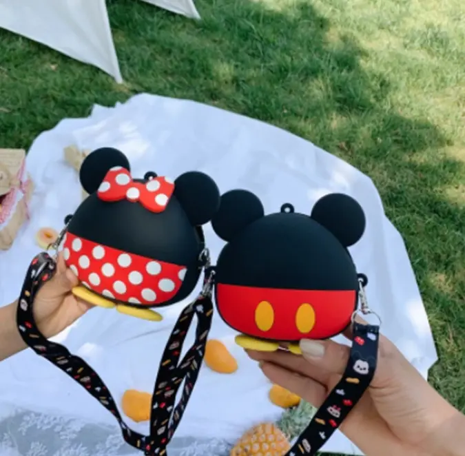 Mini kabelka - MINNIE MOUSE 