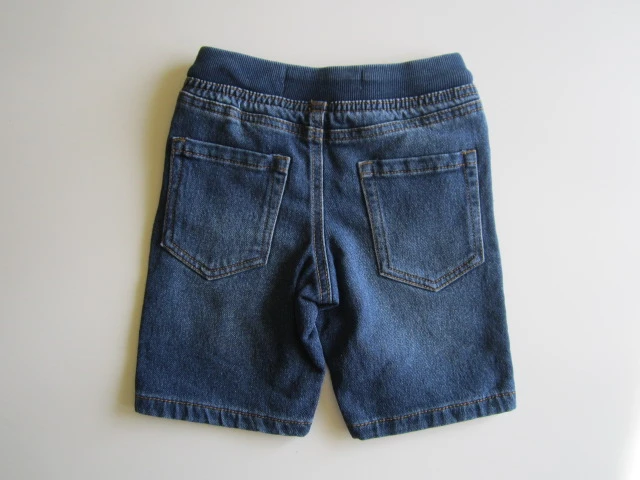 Džínové kraťásky 