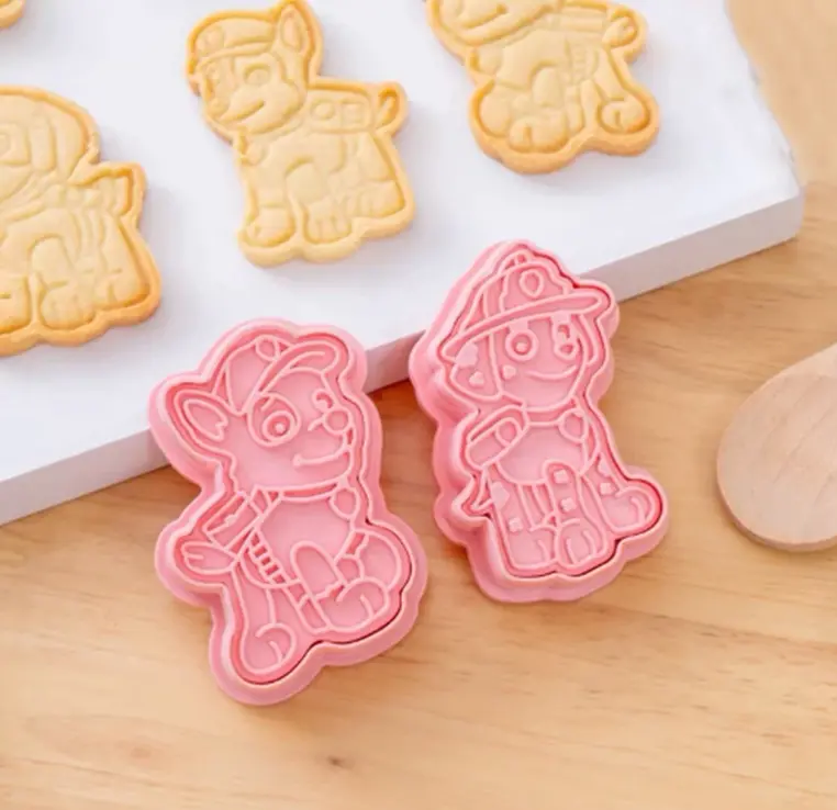 3D vykrajovátka na sušenky - TLAPKOVÁ PATROLA - 6 ks