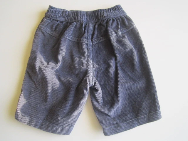 Manšestrové kalhoty