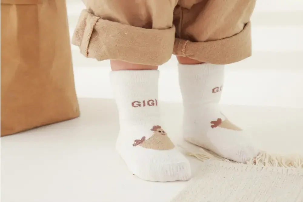 Teplé protiskluzové ponožky - KRÉMOVÉ - (12-36m)M