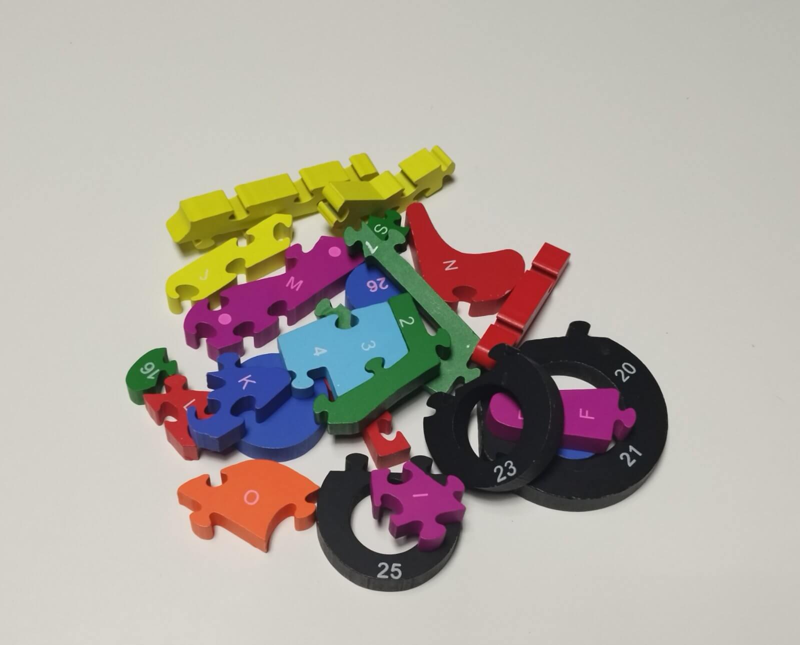 Dřevěné puzzle - TRAKTOR - Číslice a Abeceda