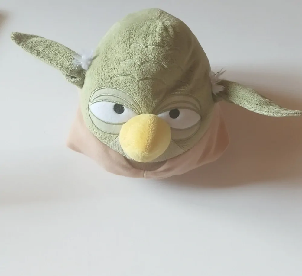 Plyšový ANGRY BIRDS - EDICE STAR WARS - YODA