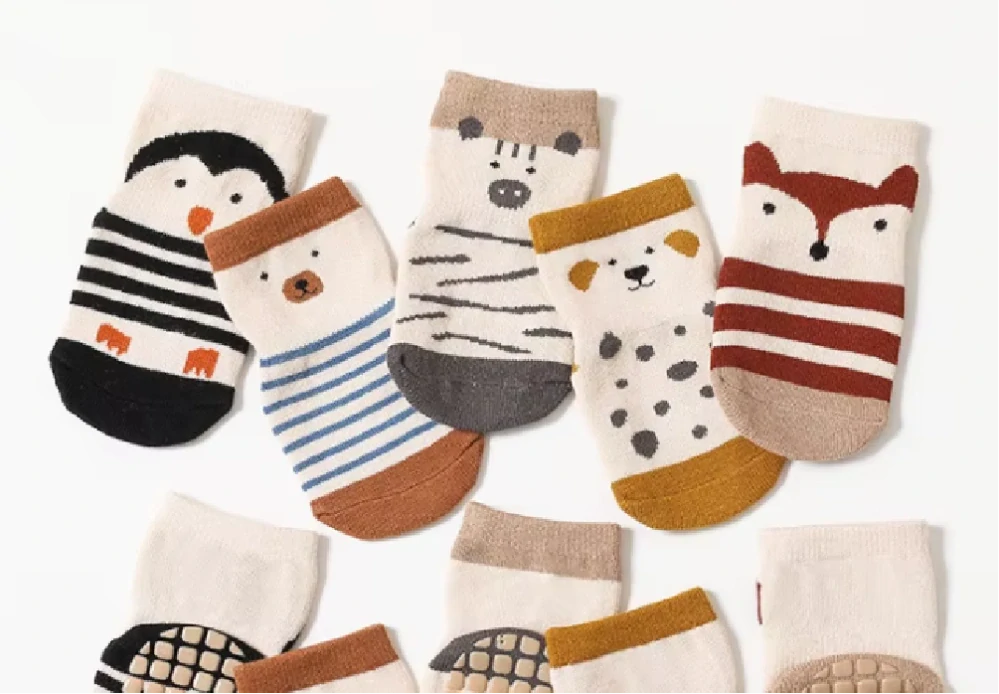 Protiskluzové ponožky - TUČŇÁK (12-36m) M