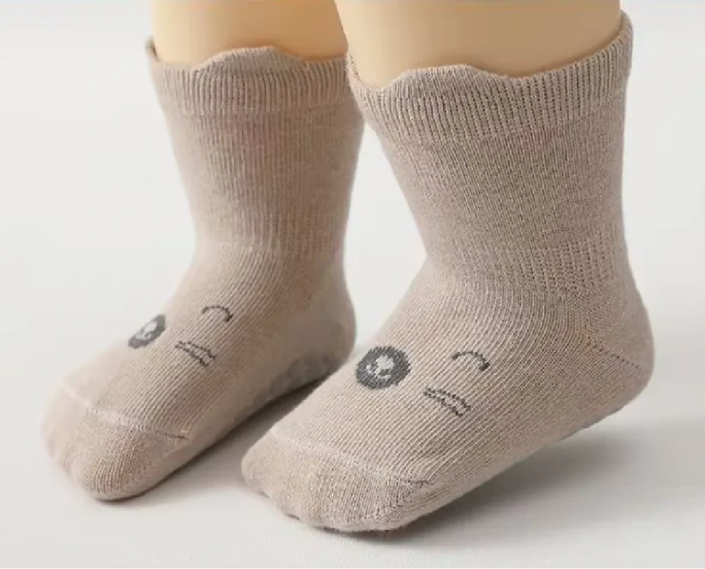 Protiskluzové ponožky - KHAKI - (12-24m) M