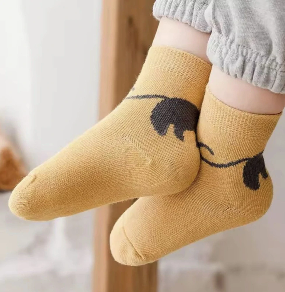 Ponožky - KOČKA - ŽLUTÉ (3-5 let) M