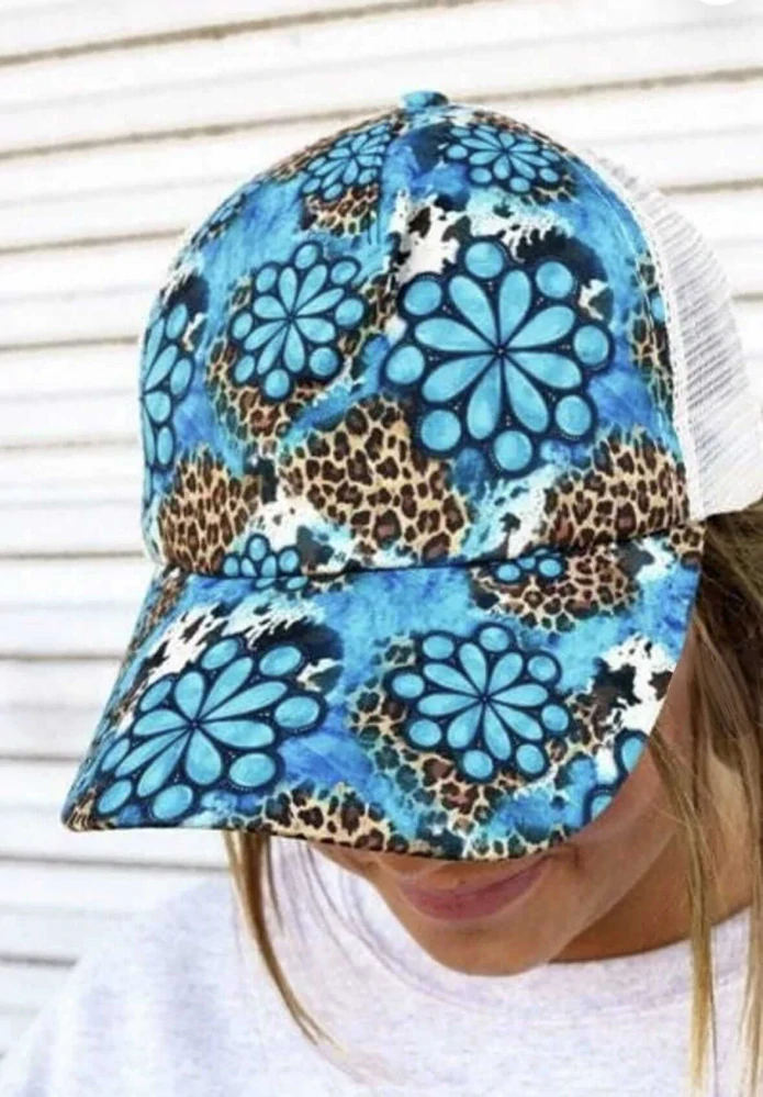 Dámská kšiltovka Boho-Chic: Ideální pro culík i drdol