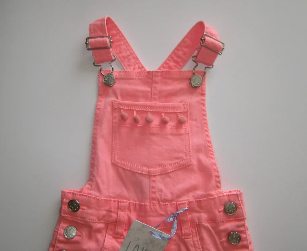 Džínové kraťáskové lacláčky