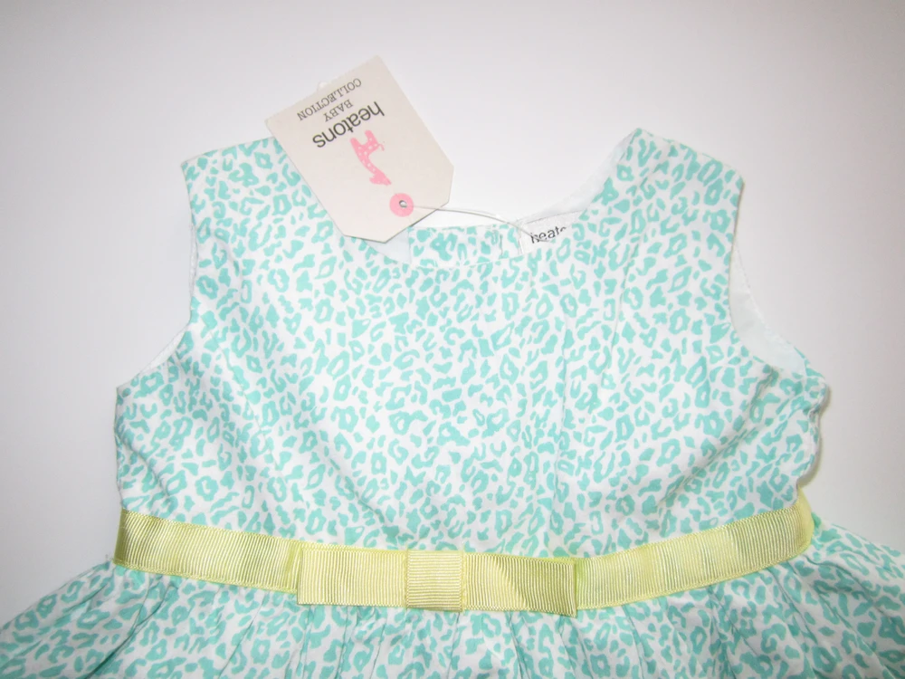 Letní šatičky bez rukávů 