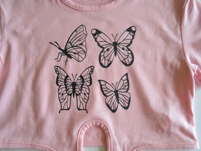 Tričko do pasu s krátkým rukávem