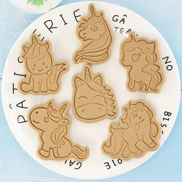 3D vykrajovátka na sušenky - JEDNOROŽCI - 6 ks 