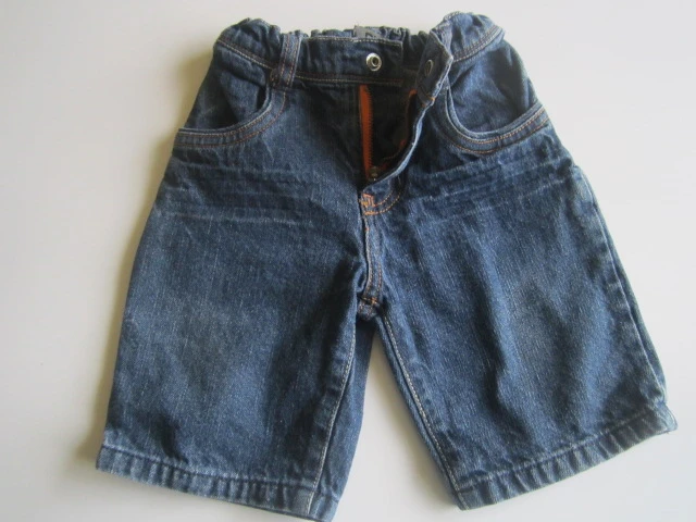 Džínové kraťásky