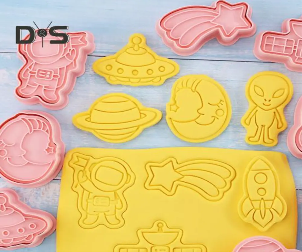 3D vykrajovátka na sušenky - UFO - 8 ks 