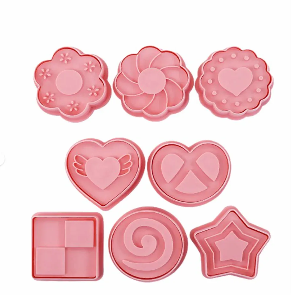 3D vykrajovátka na sušenky - TVARY - 8 ks 