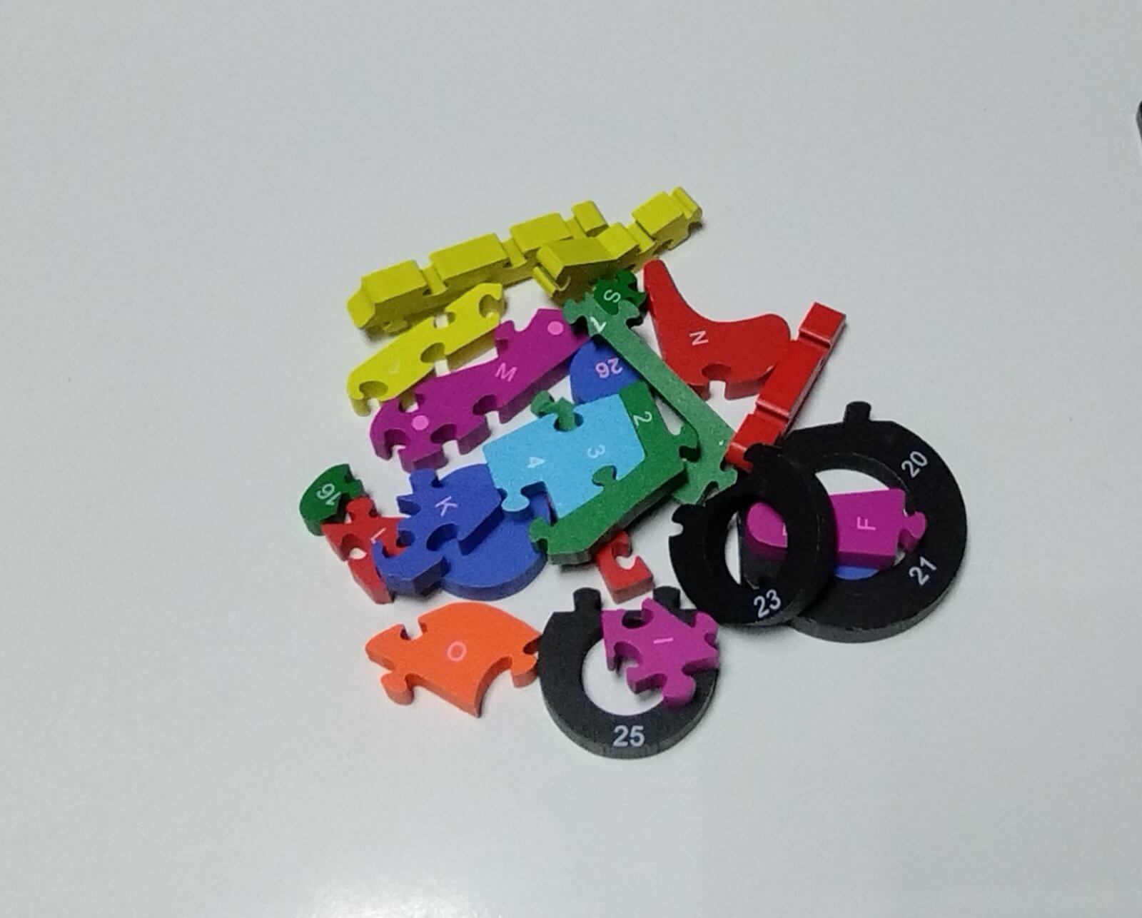 Dřevěné puzzle - TRAKTOR - Číslice a Abeceda
