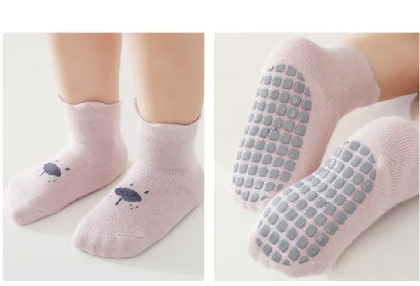 Protiskluzové ponožky - RŮŽOVÉ - (12-36m) M