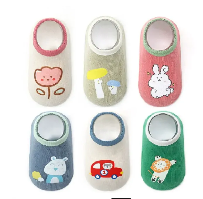 Protiskluzové ponožky - KRÉMOVÉ - AUTÍČKO - (12-36m) M