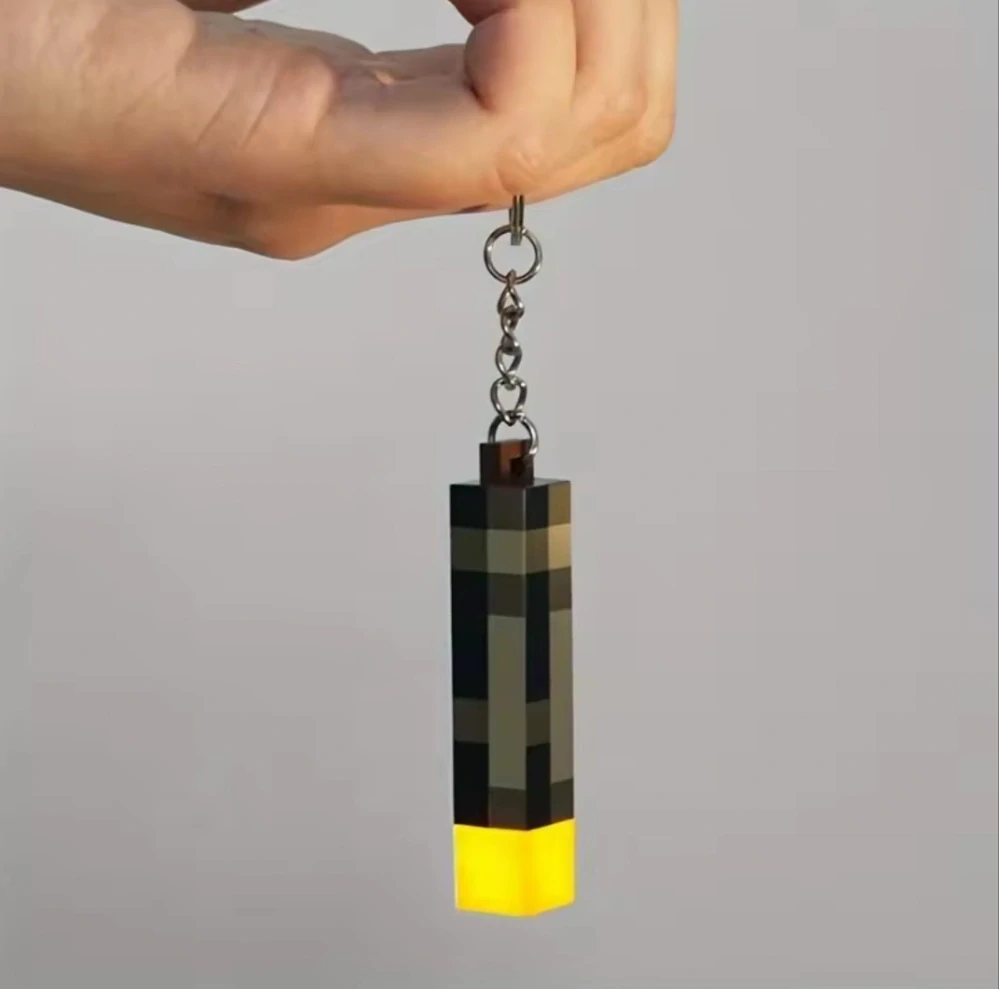 Svítící klíčenka - MINECRAFT POCHODEŇ - NA BATERIE 
