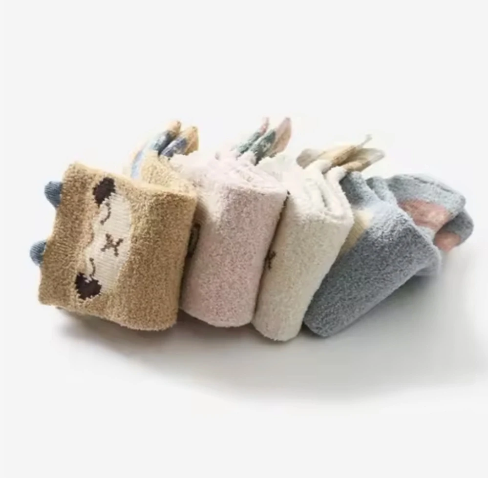 Dlouhé protiskluzové flísové ponožky -  KRÉMOVÉ - (24-36 m) L