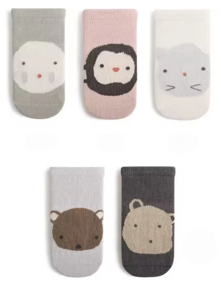 Protiskluzové ponožky - KRÉMOVÉ - (24-36 m) L