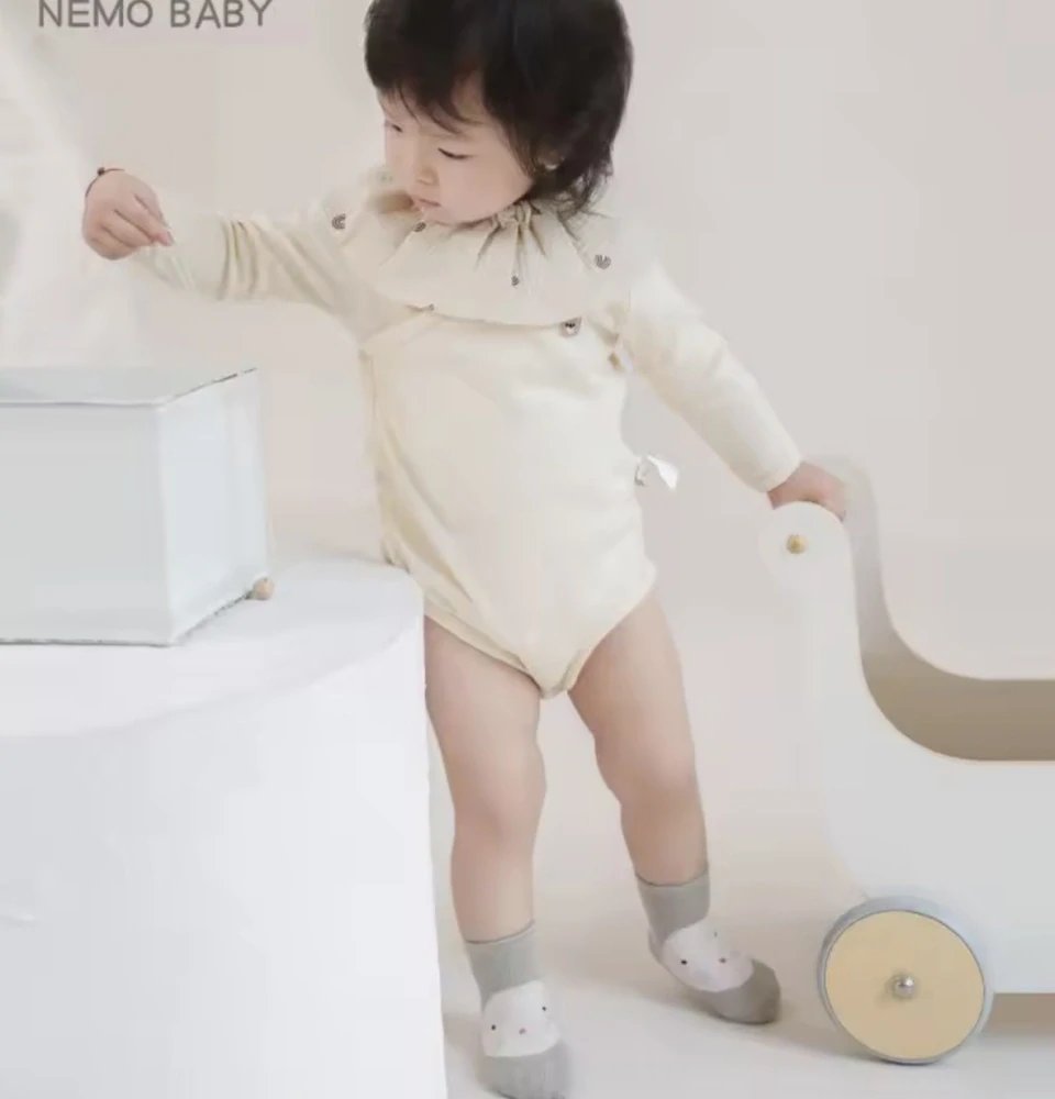 Protiskluzové ponožky - SVĚTLE ZELENÉ - (24-36 m) L