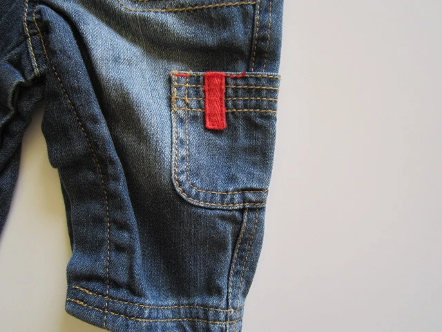 Džínové lacláčky