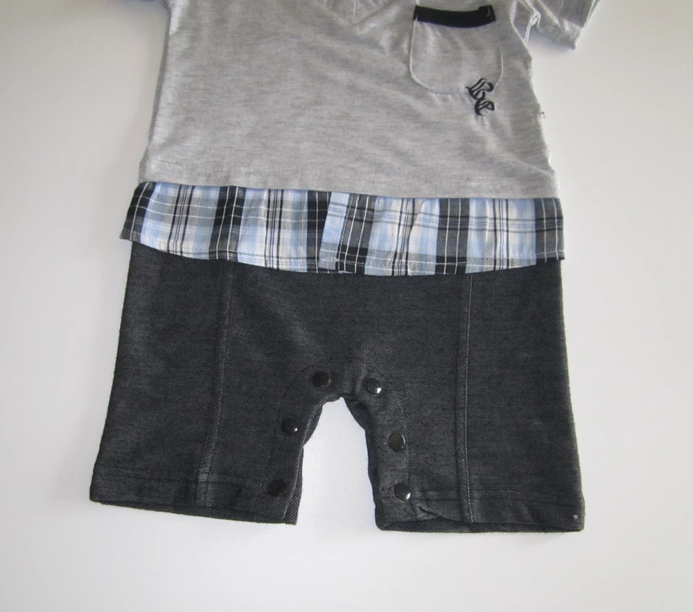 Overálek s krátkým rukávem