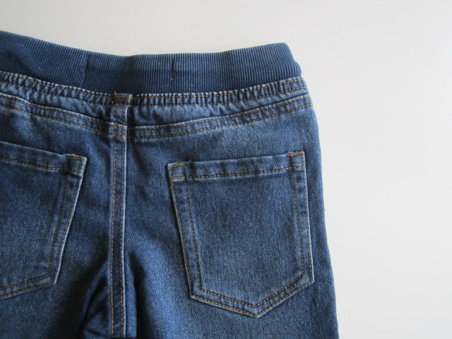 Džínové kraťásky 