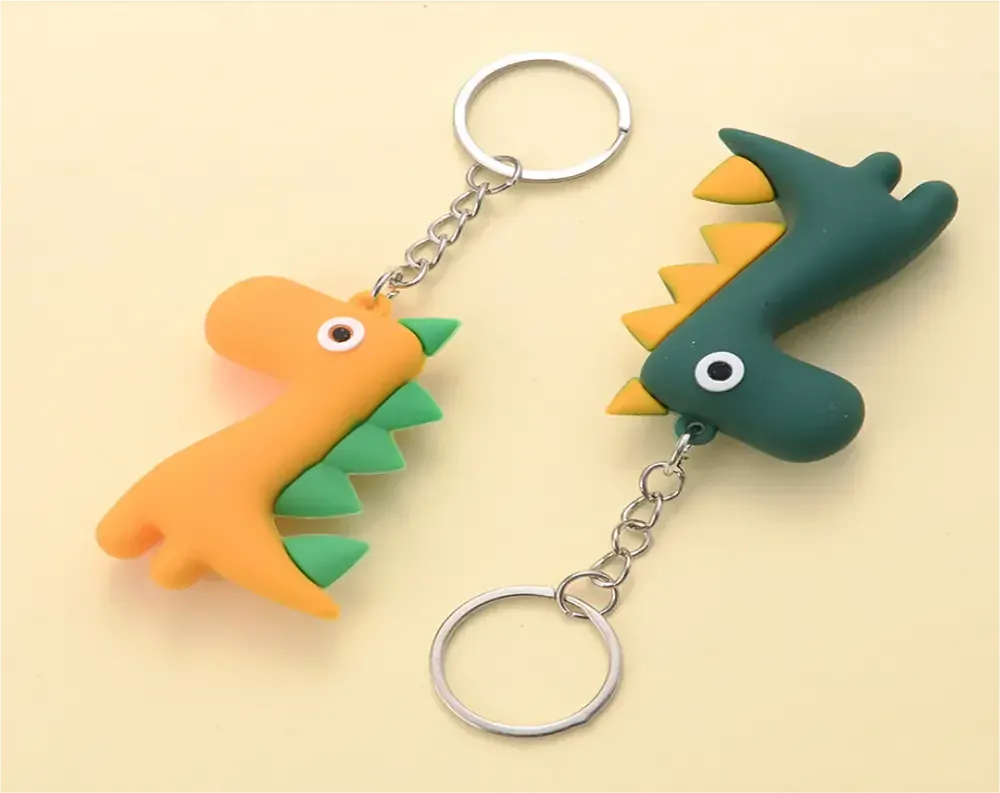 Přívěsek na klíče - DINOSAURUS 2 - ZELENÝ