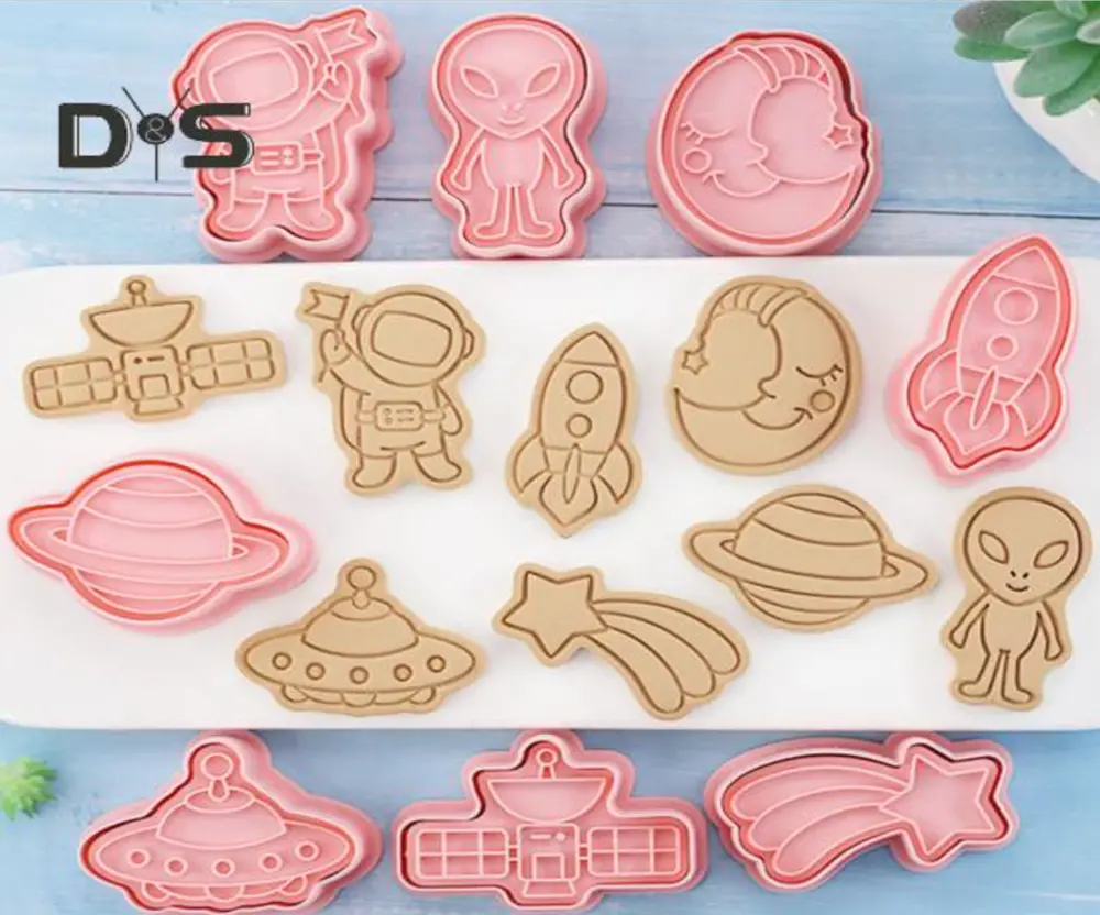 3D vykrajovátka na sušenky - UFO - 8 ks 