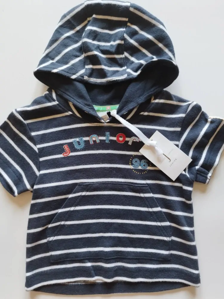 Tričko s krátkým rukávem a kapucí - (6-9 m)