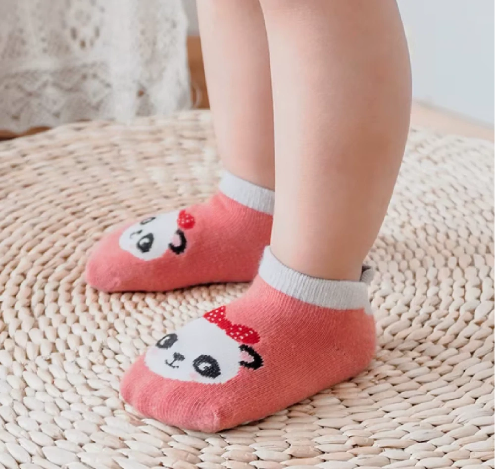 Protiskluzové ponožky - RŮŽOVÉ - PANDA - (3-5 let) L