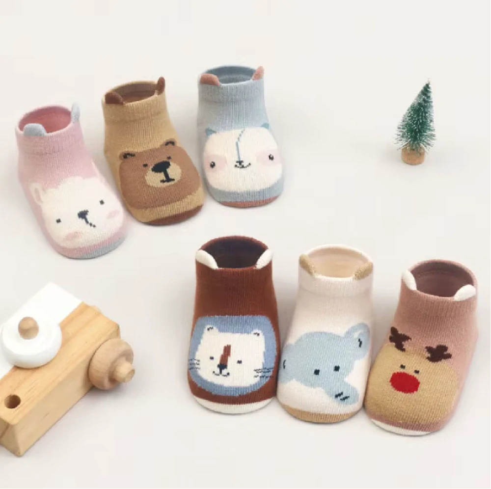 Protiskluzové ponožky -  HNĚDÉ - SOBÍK - (12-36 m) M