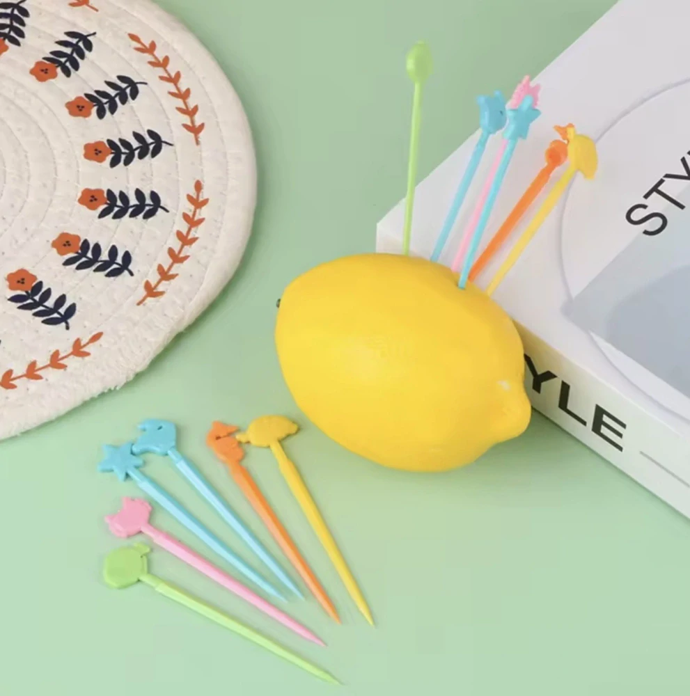 Napichovátka - MOŘSKÁ ZVÍŘÁTKA - DELFÍN - 18 ks