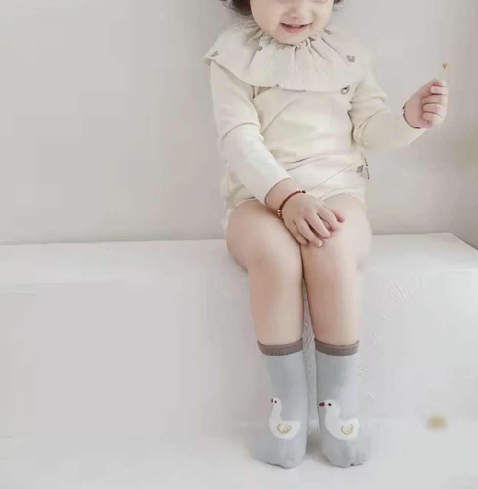 Bavlněné protiskluzové ponožky - KAČENKA - (0-12 m) S