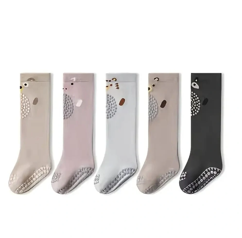 Dětské protiskluzové nadkolenky pro první lezení - STARORŮŽOVÁ - PRASÁTKO (6-12 m) S