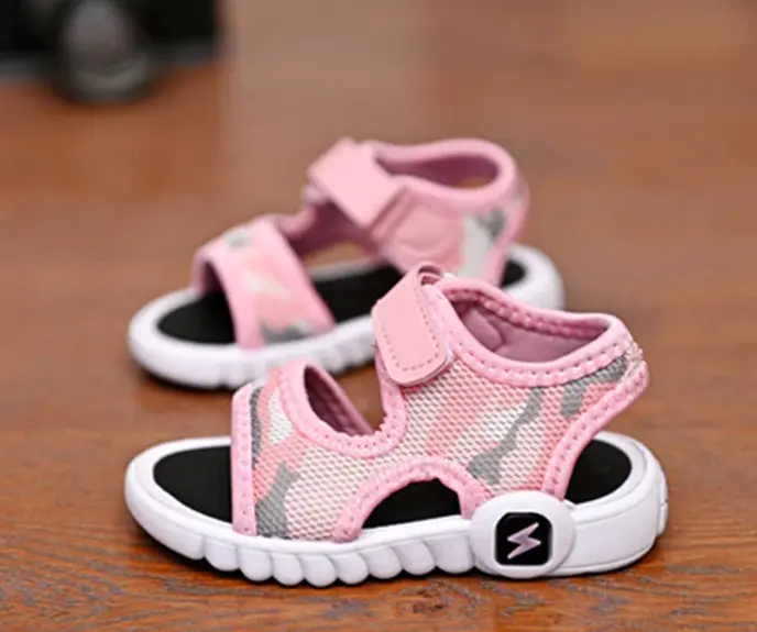 Maskáčové sandálky - RŮŽOVÉ (2-3 roky)