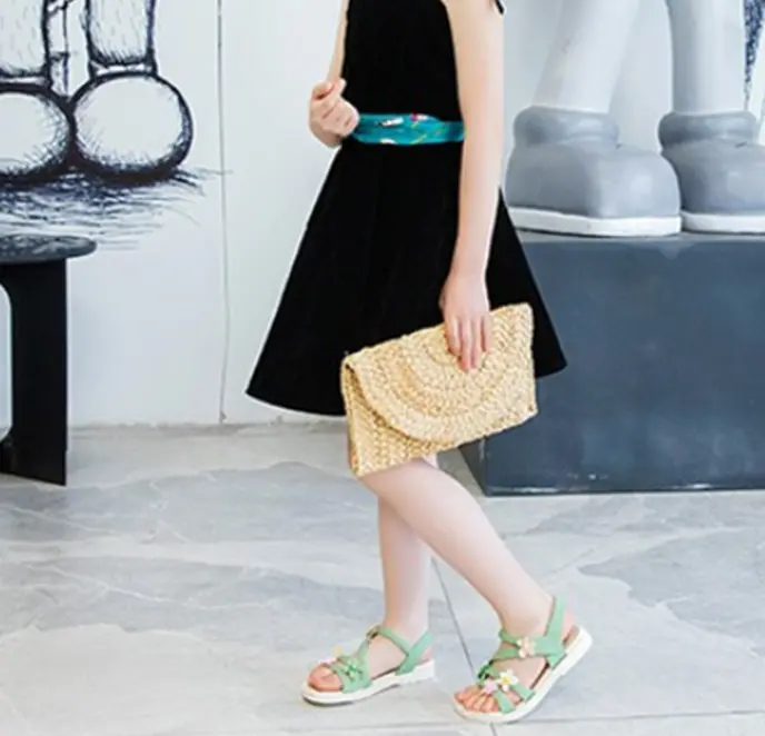 Sandálky kytičky - ZELENÉ (18-24 m)