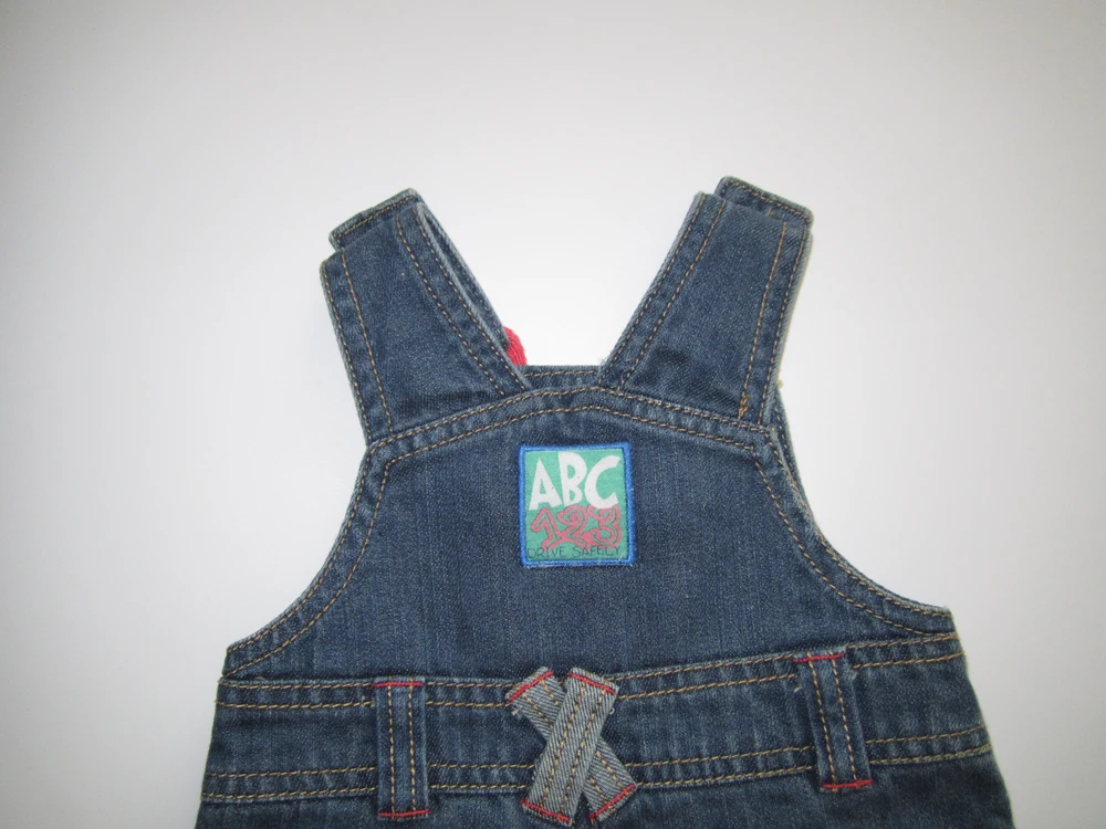 Džínové lacláčky